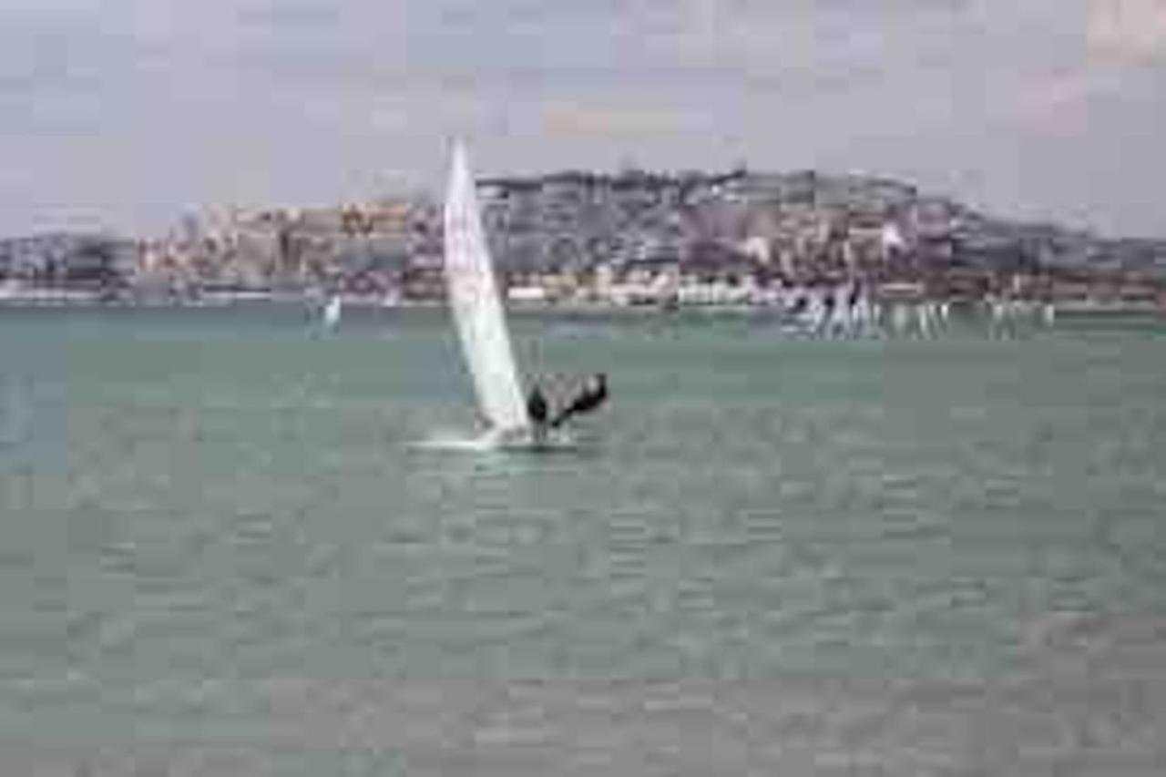 Paleo Faliro Athens Fully Equipped 2 Bedrooms 90 Sqm Big Apartment 200M To Free Beach Bagian luar foto