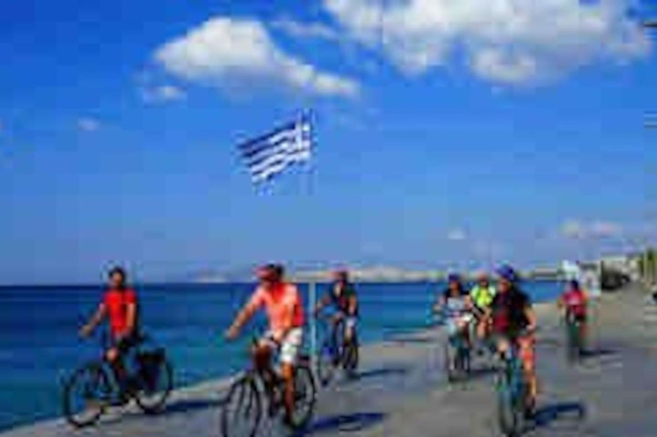 Paleo Faliro Athens Fully Equipped 2 Bedrooms 90 Sqm Big Apartment 200M To Free Beach Bagian luar foto