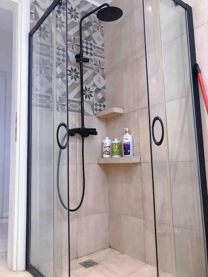 Paleo Faliro Athens Fully Equipped 2 Bedrooms 90 Sqm Big Apartment 200M To Free Beach Bagian luar foto