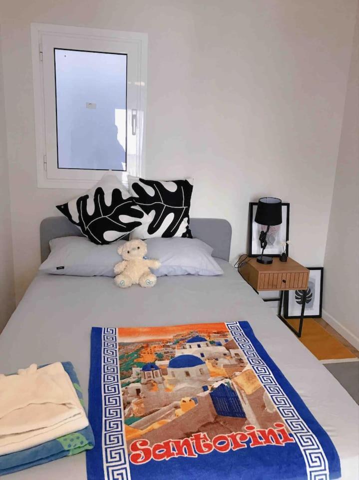 Paleo Faliro Athens Fully Equipped 2 Bedrooms 90 Sqm Big Apartment 200M To Free Beach Bagian luar foto
